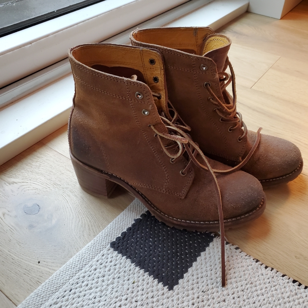 FRYE boots